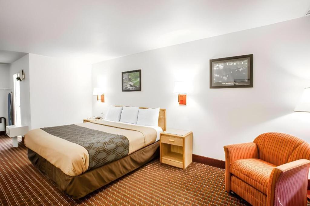 Econo Lodge Truman Inn Sedalia Luaran gambar