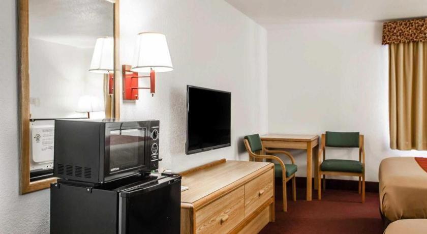 Econo Lodge Truman Inn Sedalia Luaran gambar