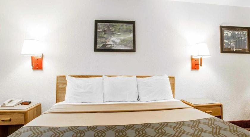 Econo Lodge Truman Inn Sedalia Luaran gambar