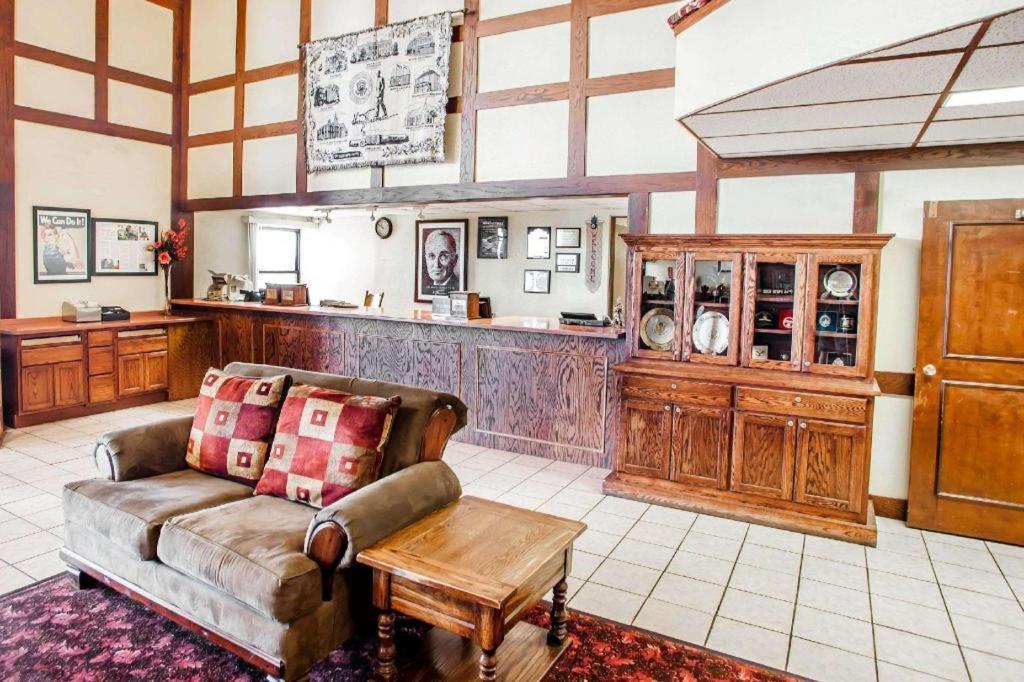 Econo Lodge Truman Inn Sedalia Luaran gambar